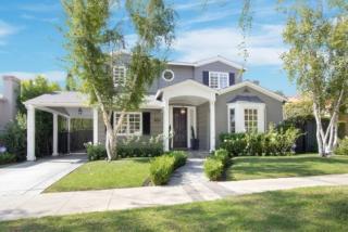 2049 Fox Hills Dr, Los Angeles, CA 90025-6026
