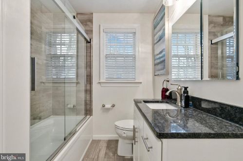 322 Northwest Dr, Silver Spring MD 20901-1431 exterior