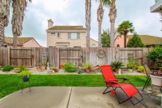 1006 Fox Hound Rd, Vacaville, CA 95687-7517