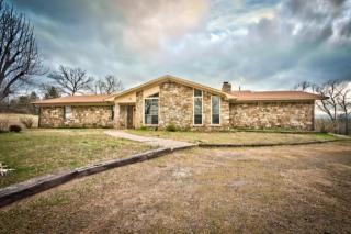 1008 Pyles Ln, Abbott, AR 72944-2920