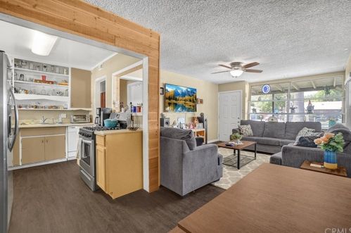 4245 Madrona Rd, Riverside CA  92504-2812 exterior