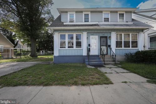107 Cooper Ave, Camden, NJ 08107-2209