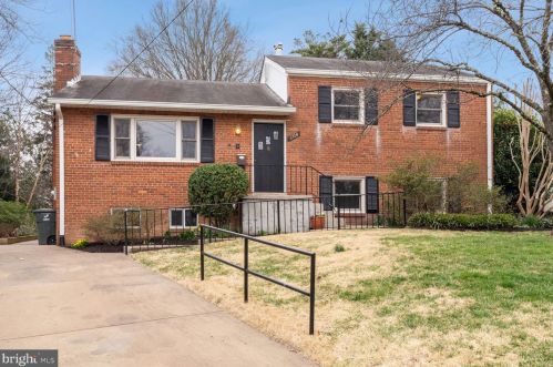 6108 22nd Rd, Arlington, VA 22205-3411