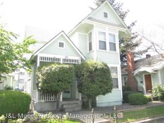 221 Holly St, Medford OR  97501-3150 exterior
