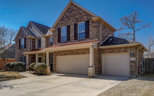 2018 Doolan Dr, Conroe, TX 77301-4104