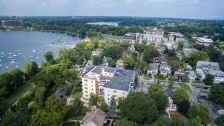3101 Calhoun Pkwy, Minneapolis MN  55408-2514 exterior