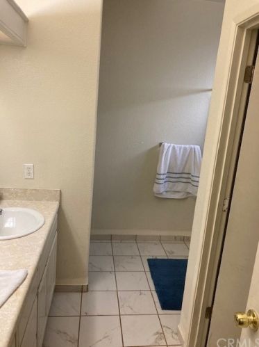 2135 Mckenzie St, Dos Palos, CA 93620-2650