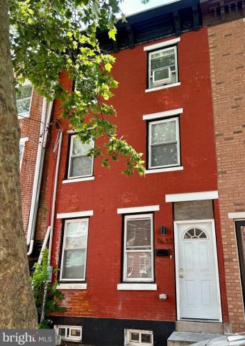 1632 3rd St, Philadelphia, PA 19122-3003