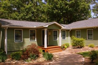 448 Ammons Dr, Waleska, GA 30183-3506