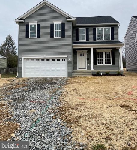 139 Longstreet Ave, Fredericksburg, VA 22401-4012