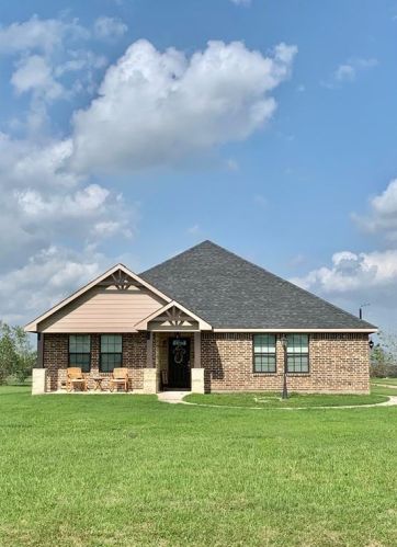470 Sunset Trl, Angleton, TX 77515-2124