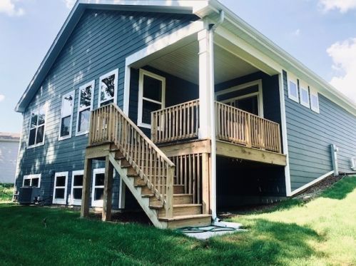 1225 Redtail Cir, Bull Valley, IL 60098-7209