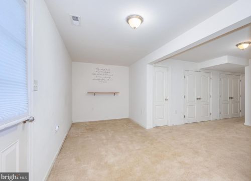 42 Ventura Way, Hedgesville WV  25427 exterior