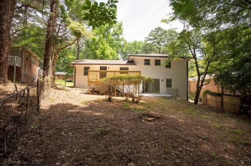 1733 Holly Ln, Atlanta GA  30329-3523 exterior