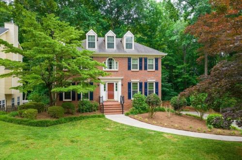 1574 Thoreau Dr, Suwanee, GA 30024-2086