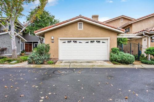 13 Malaga Pl, Manhattan Beach, CA 90266-0072