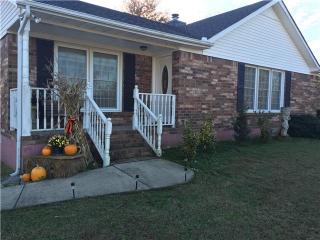 1725 Buck Hollow Rd, Chapmansboro, TN 37035-5301