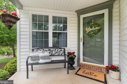 126 Teal Ter, Lancaster, PA 17601-2542