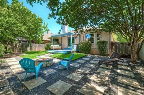 15028 Babbling Brk Dr, Austin TX  78728-4349 exterior