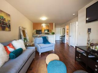 1555 Riviera Ave, Walnut Creek CA  94596-7300 exterior