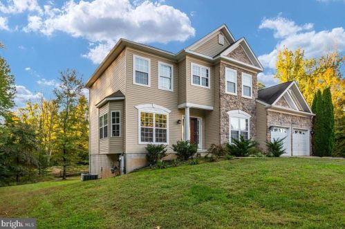 584 Windsong Dr, Aberdeen, MD 21001-1809