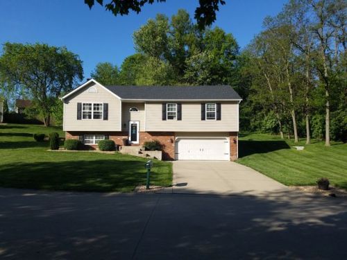 38 Dogwood Ter, Maryville, IL 62062-1934