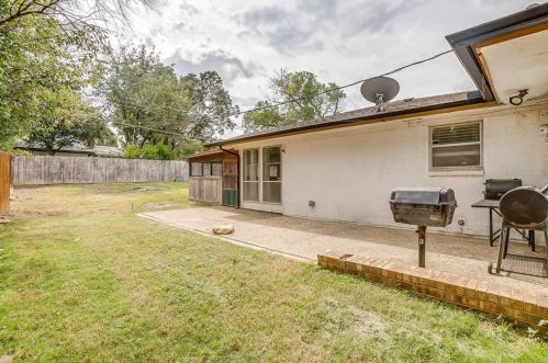 6229 Wheaton Dr, Fort Worth TX  76133-2748 exterior