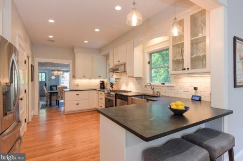 7418 Cedar Ave, Silver Spring MD 20912-4246 exterior