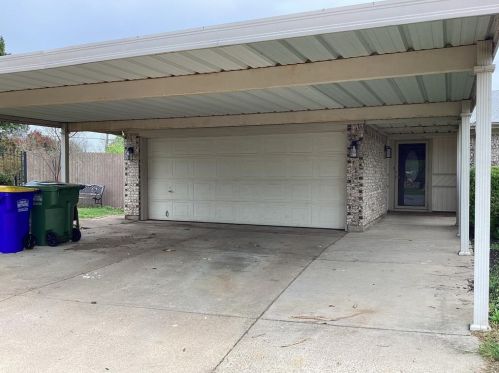 6636 Anne Ct, Fort Worth TX  76148-2701 exterior