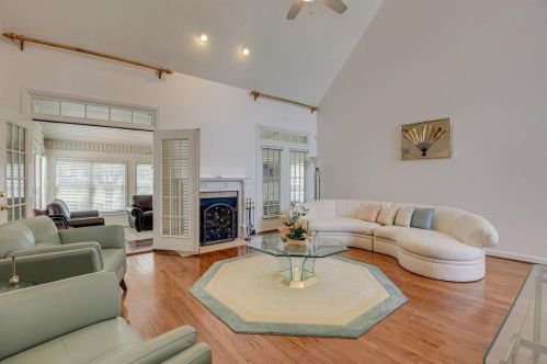 203 Avrett Ln, Evans GA 30809-6674 exterior