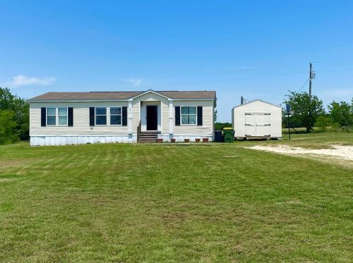 2910 Fm 933, Whitney, TX 76692-5326