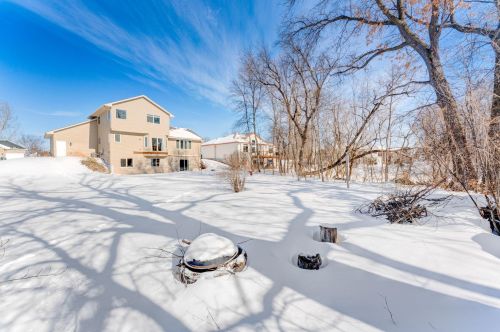 6471 210th Ln, Columbus, MN 55025