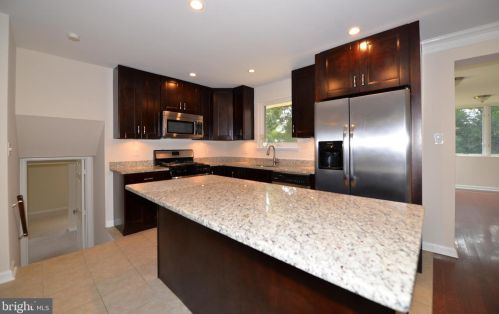 5224 Forman Ct, Springfield, VA 22151-3734