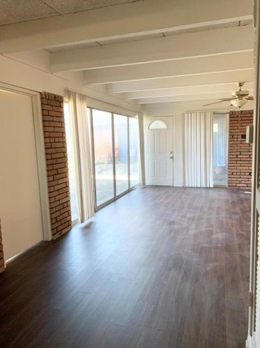 5115 Donnelly Ave, Fort Worth TX  76107-6008 exterior