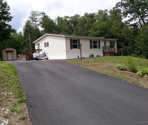 50 Beaver Rd, Wales, ME 04280-4808