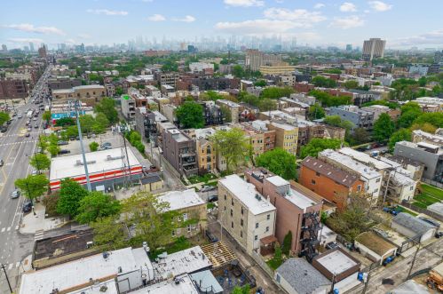 1542 Campbell Ave, Chicago IL  60622-1754 exterior