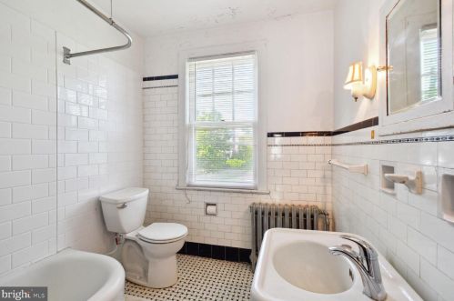 119 Linden Ln, Princeton NJ  08540-3829 exterior