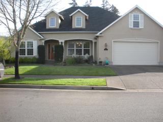2849 Martinique Ave, Eugene, OR 97408-7416