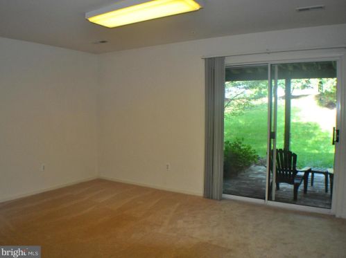 6209 Deep River Cyn, Columbia MD  21045-2572 exterior