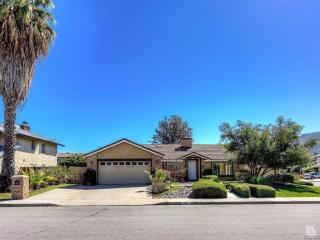 452 Fallen Leaf Ave, Camarillo, CA 93012-5130