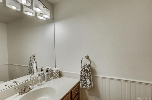 9015 Colorado Cir, Denver CO  80231-2923 exterior