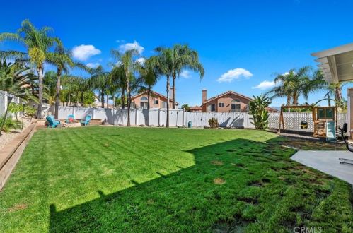 8517 Rosemary Dr, Riverside CA  92508-2921 exterior