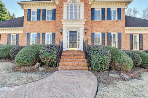 2490 Bangor Ct, Lithonia, GA 30078-5979