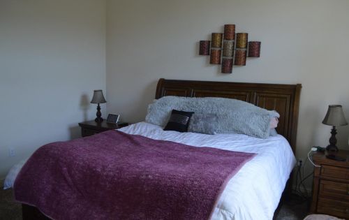 1525 Greenwich Dr, Los Banos CA  93635-6503 exterior