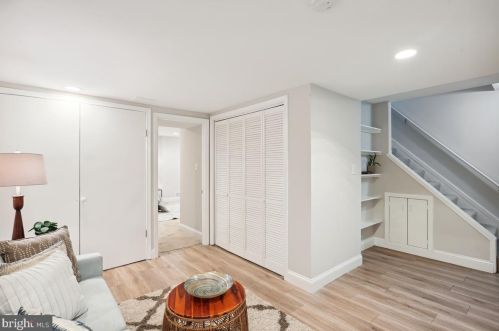 5 London Brg Ct, Silver Spring MD 20906-5713 exterior