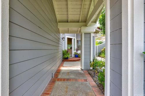 8100 Kennedy Rd, Anaheim CA  92808-2208 exterior