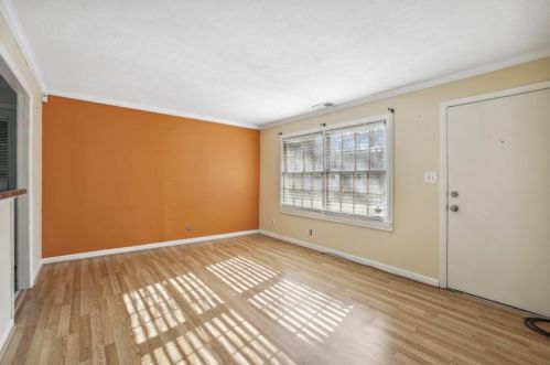 1064 Hubbard St, Atlanta, GA 30310-3110