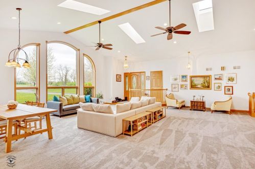 2929 Water Tower Dr, Crete IL  60417-4461 exterior