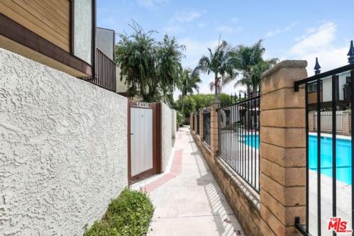 14336 Yukon Ave, Hawthorne, CA 90250-8547