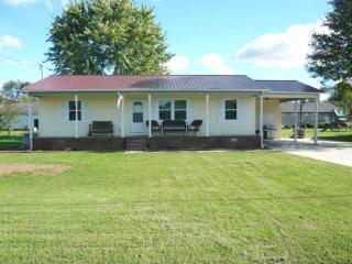 107 Dicks Dr, Tullahoma, TN 37388-6628